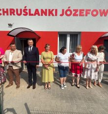 Uroczyste otwarcie zmodernizowanej świetlicy wiejskiej w Chruślankach Józefowskich