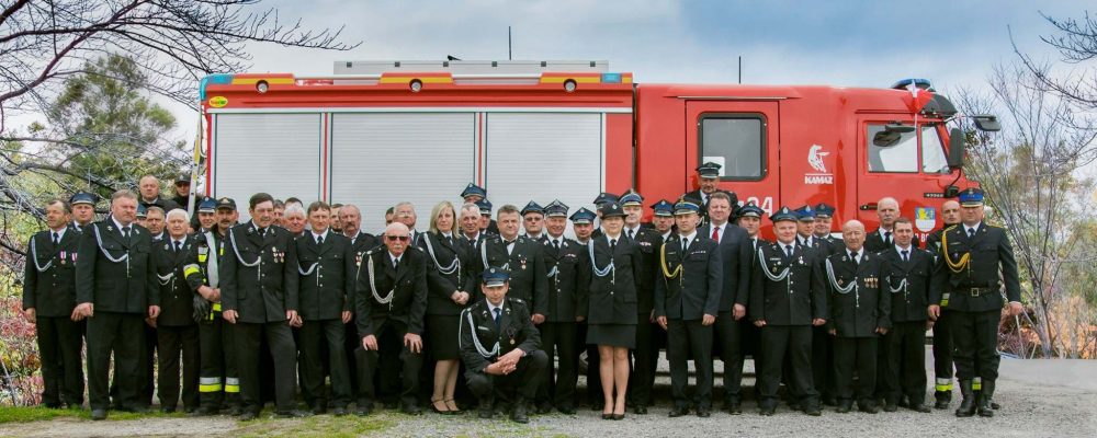 Przekazanie samochodu dla Stowarzyszenia OSP w Boiskach Kolonii